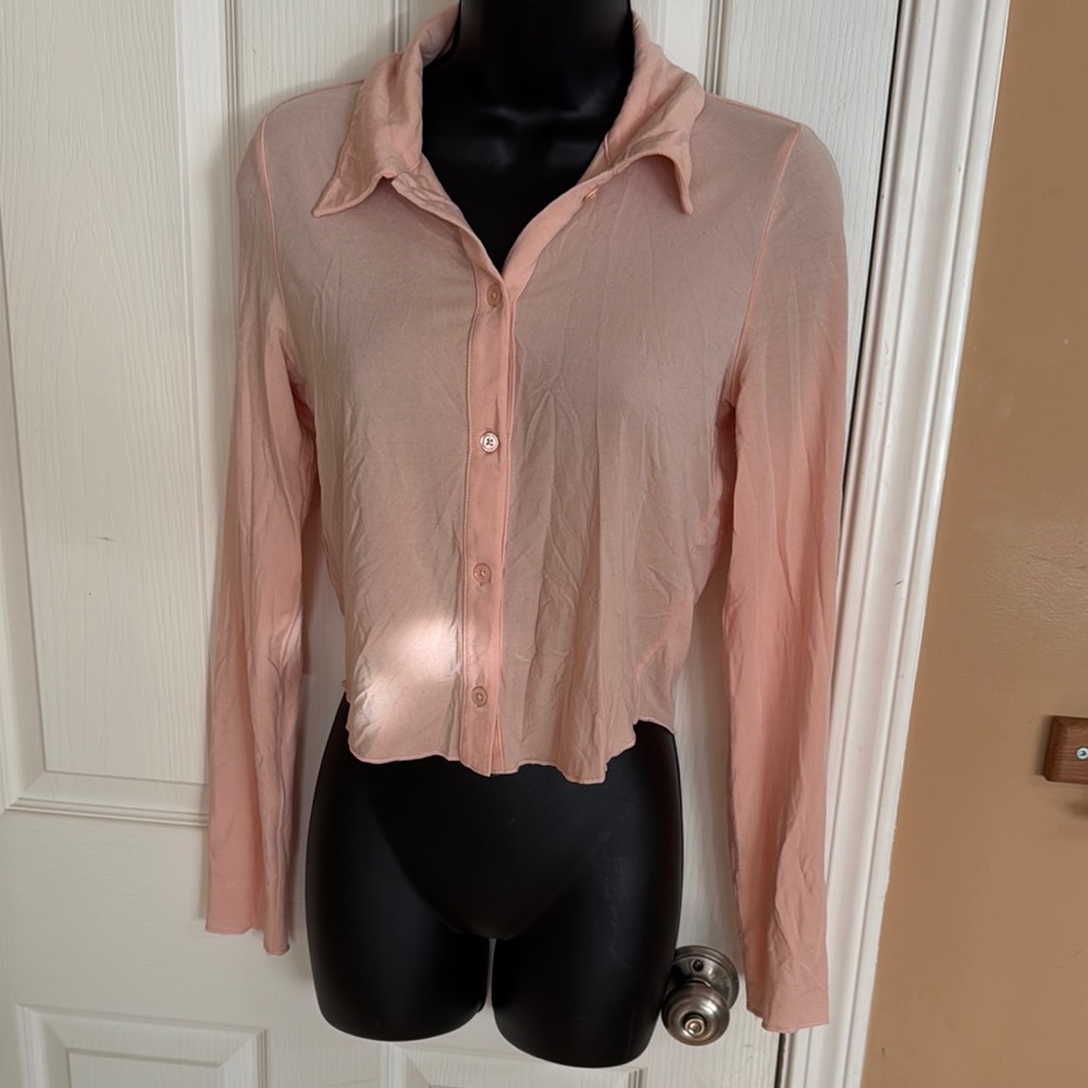 Women's Pink Button-Up Top